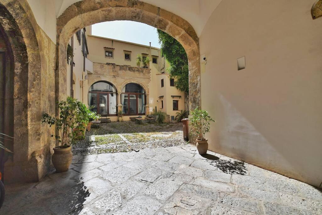 Iflat Agli Archetti Del Centro Apartment Palermo Exterior photo